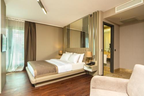 The City Suites