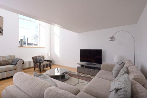 Destiny Scotland - Broughton St Lofts - image 7