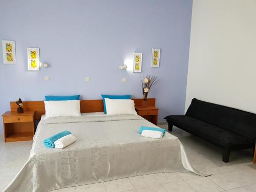 Pyrgos Hotel Apartments