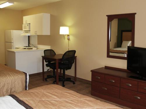 Extended Stay America Suites - Washington DC Germantown Milestone