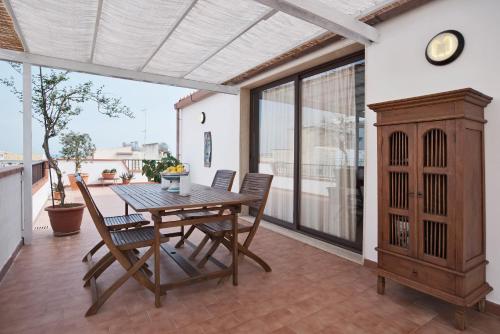  Le Terrazze di Angela, Ferienwohnung in Marina di Ragusa