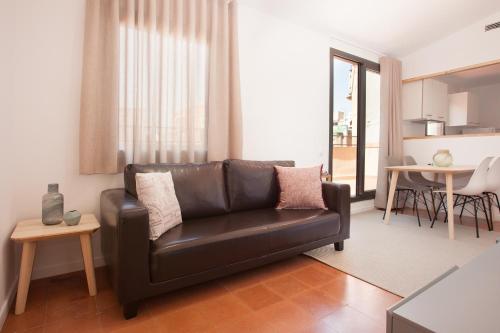 Click&Flat Europa Fira Apartments - image 11