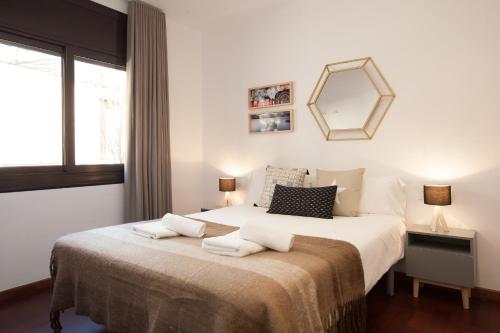 Click&Flat Europa Fira Apartments - image 5
