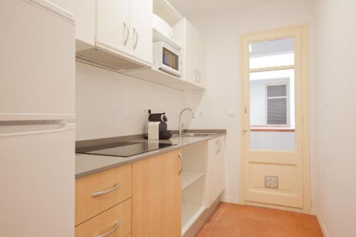 Click&Flat Europa Fira Apartments - image 13