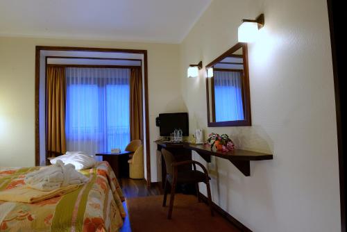 Basic Double Room