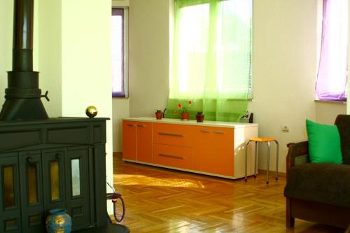 المرافق, Goldy Hostel in بيتولا