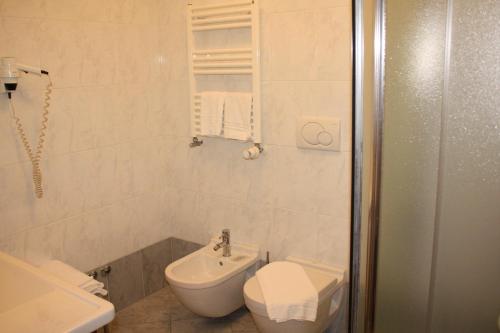 Hotel 2C - image 9