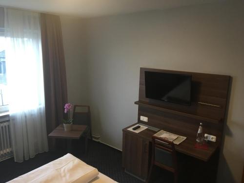 Tagungshotel Hochster Hof - image 14