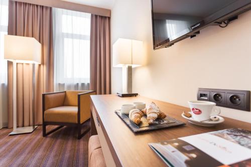 Hotel DeSilva Premium Poznań - image 2