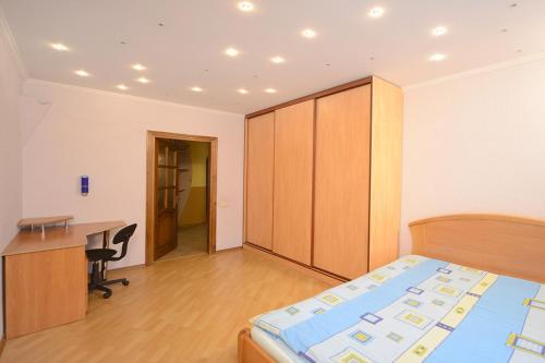 Apartment on Urlivska Street 10a, Kijów (zdjęcie 2)