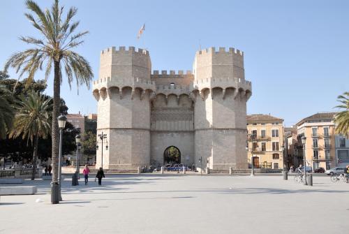 Travel Habitat Torres de Serrano - image 9