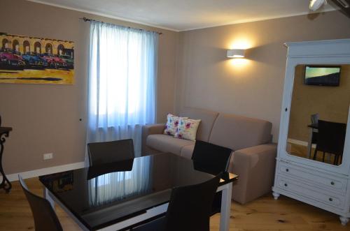 One-Bedroom Suite with Sofa Bed