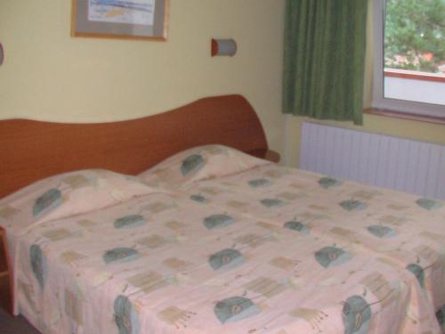 Hotel Seasons - image 14