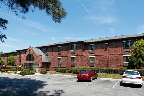 Extended Stay America Suites - Raleigh - Cary - Harrison Ave