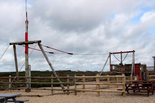 The Land's End Hotel - image 11