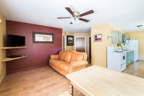 River Bluff Cabins in Rio Frio (TX)