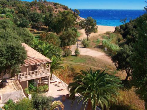 Le Clos des Sept Palmiers - Hôtel - Cavalaire-sur-Mer