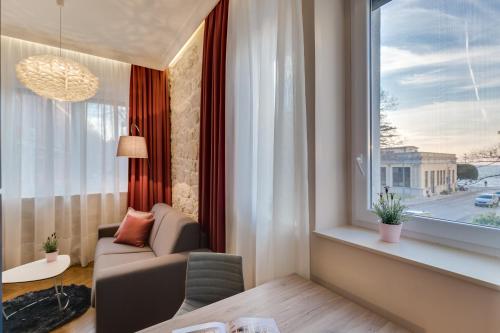Zadera Accommodation - image 13