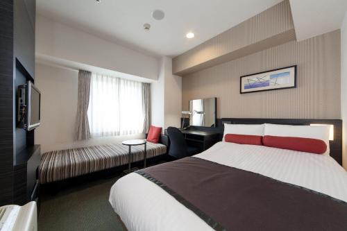 Double Room with Small Double Bed - Non-Smoking