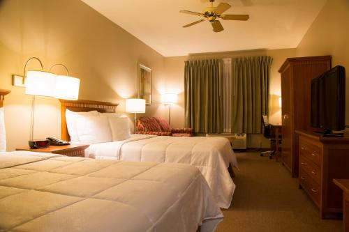 2 double beds