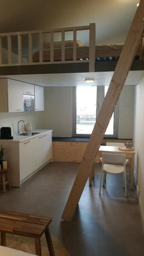 Terrace Apartment Cyclades Free Parking - image 9