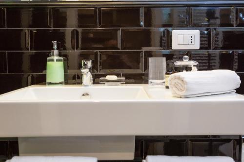App Condotti Luxury Apartment In Rome - image 13