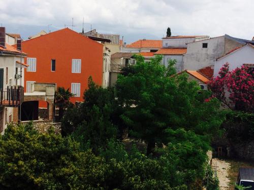  Apartments Emily in Novalja