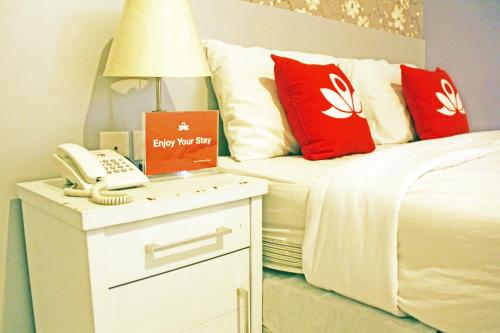 ZEN Rooms Cibaduyut Bandung