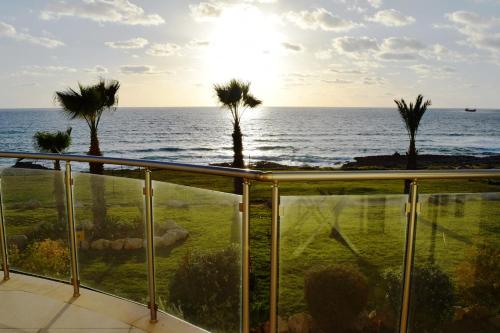 Capital Coast Resort And Spa in Paphos