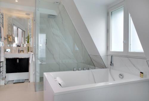 La Villa Haussmann Room Type - Standard Double Suite