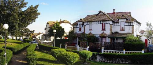 Közeli látványosságok, Vivienda Reina Victoria in Huelva