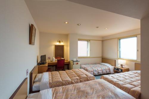 room detail thumbnail 1