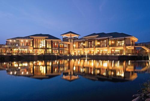 Grand Metropark Villa Resort Sanya Yalong Bay