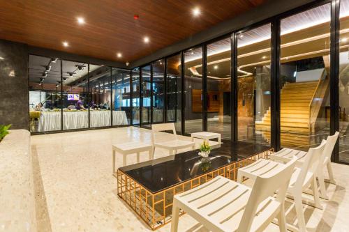 東娜奧大酒店 TONAOI GRAND HOTEL