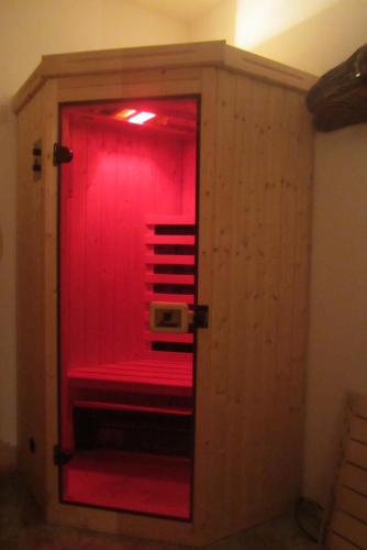 Hellweger Apartments - image 13