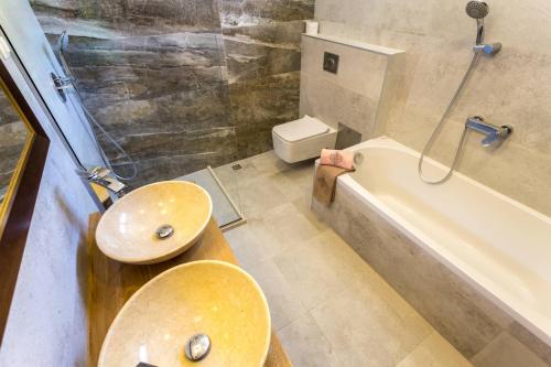 White Olive Villa - image 9