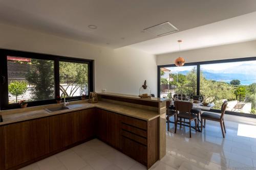 White Olive Villa - image 8