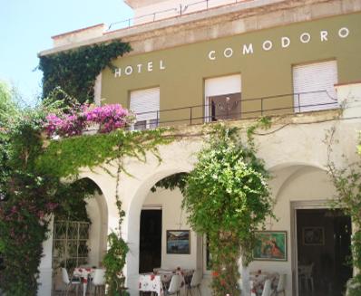  Comodoro, Pension in Portbou