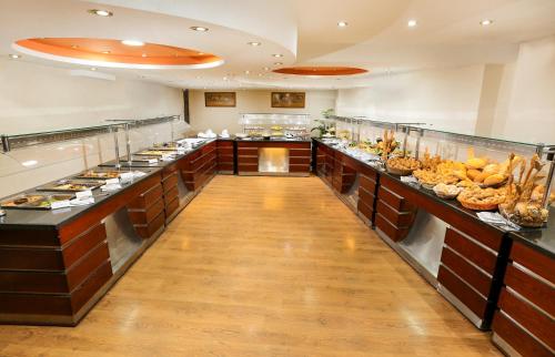 Restaurace, Gawharet Al-Ahram Hotel in Gíza