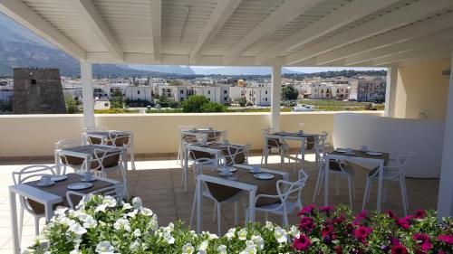 Artemide Hotel - image 12