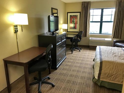 Extended Stay America Suites - Detroit - Farmington Hills