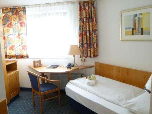 Hotel am Feuersee - image 10