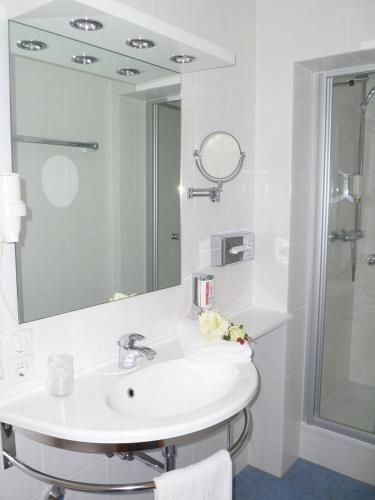 Hotel am Feuersee - image 6