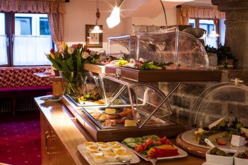 Food and beverages, Hotel Kristall in Sankt Anton am Arlberg