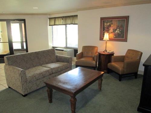 Extended Stay America Select Suites - Dallas - Farmers Branch