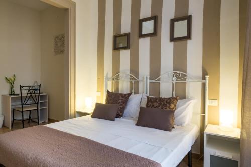 2 queen beds