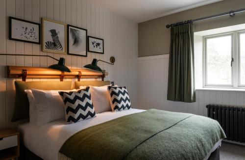 The Litton - image 13