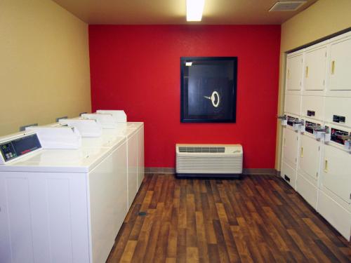 Extended Stay America Suites - Tampa - Airport - Spruce Street