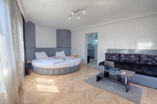 Удобства, Hotel Fontana in Нови Сад