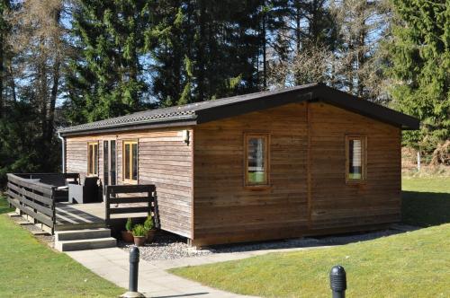 Tayview Lodges - Accommodation - Dunkeld